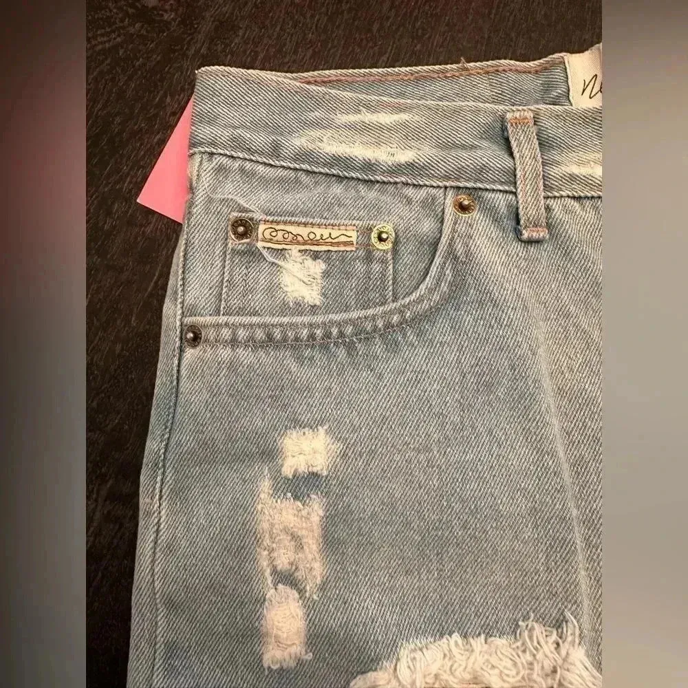 Light Blue Jeans Bermuda‎ Shorts Distressed High Waisted Size M /28 - Image 6