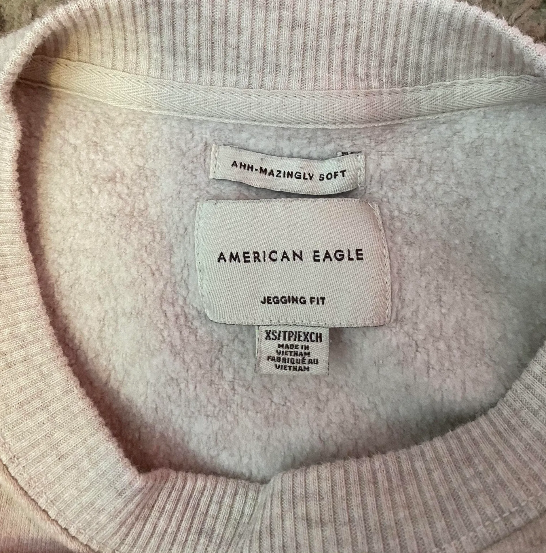 American Eagle Sweater - Image 2