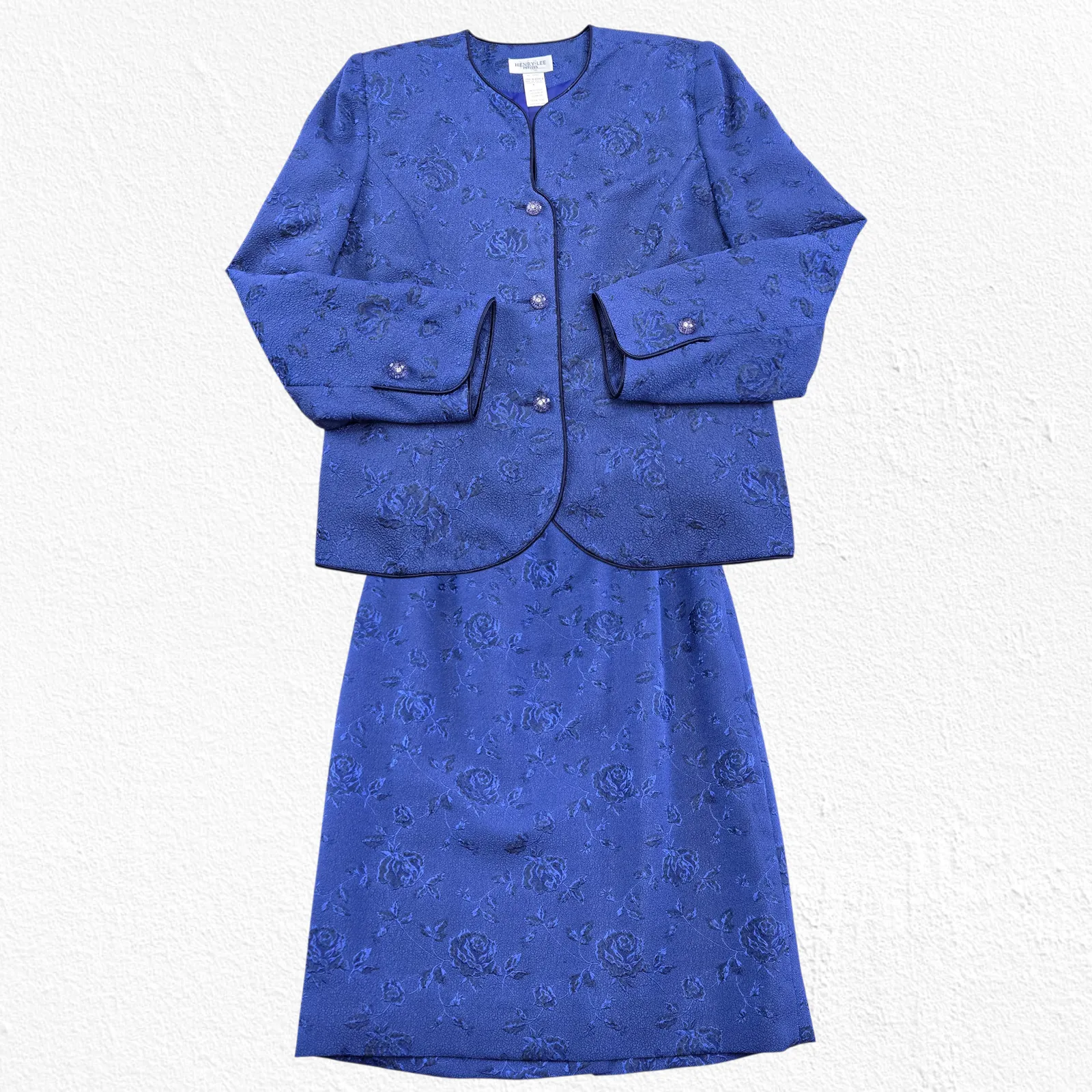 Vintage 80s Royal Blue Jacquard Skirt Suit Floral Formal Skirt Blazer Size 12P - Image 2