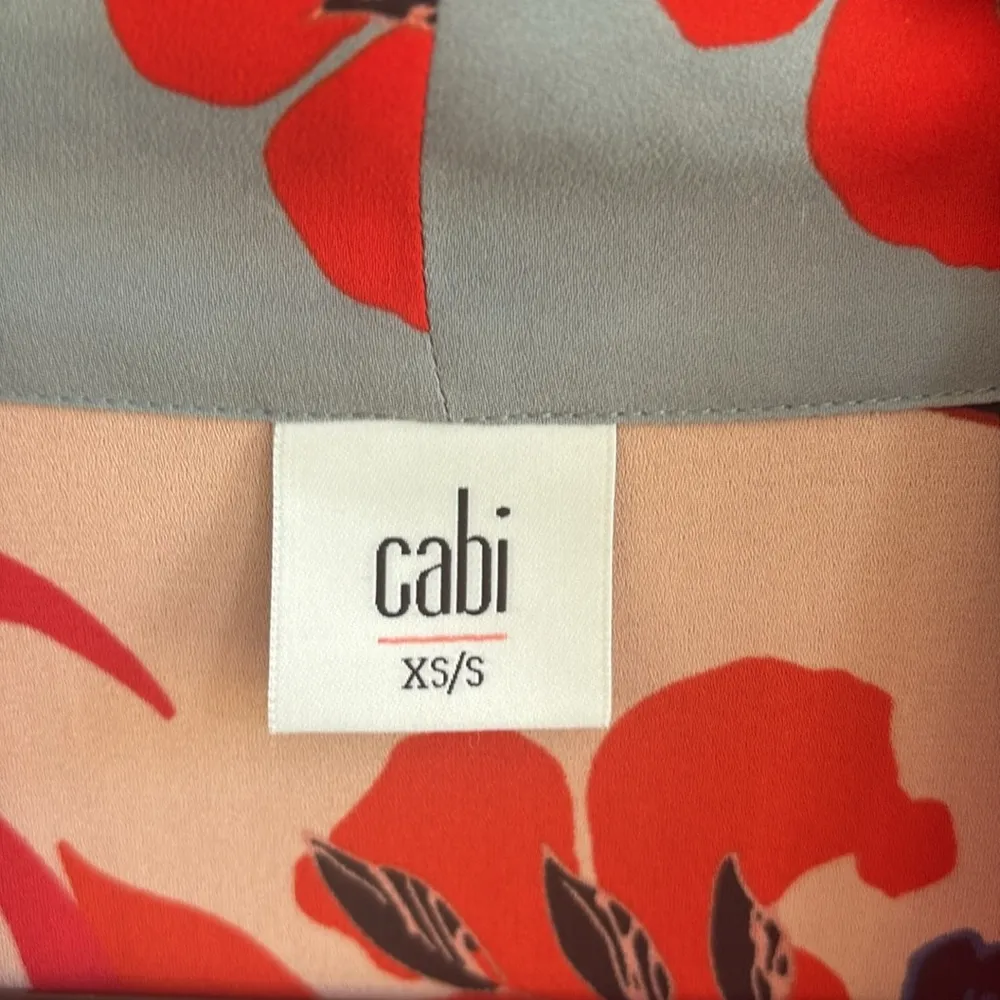 EUC CAbi Blooming Blush Kimono Open Front Side Slit Top Small - Image 2