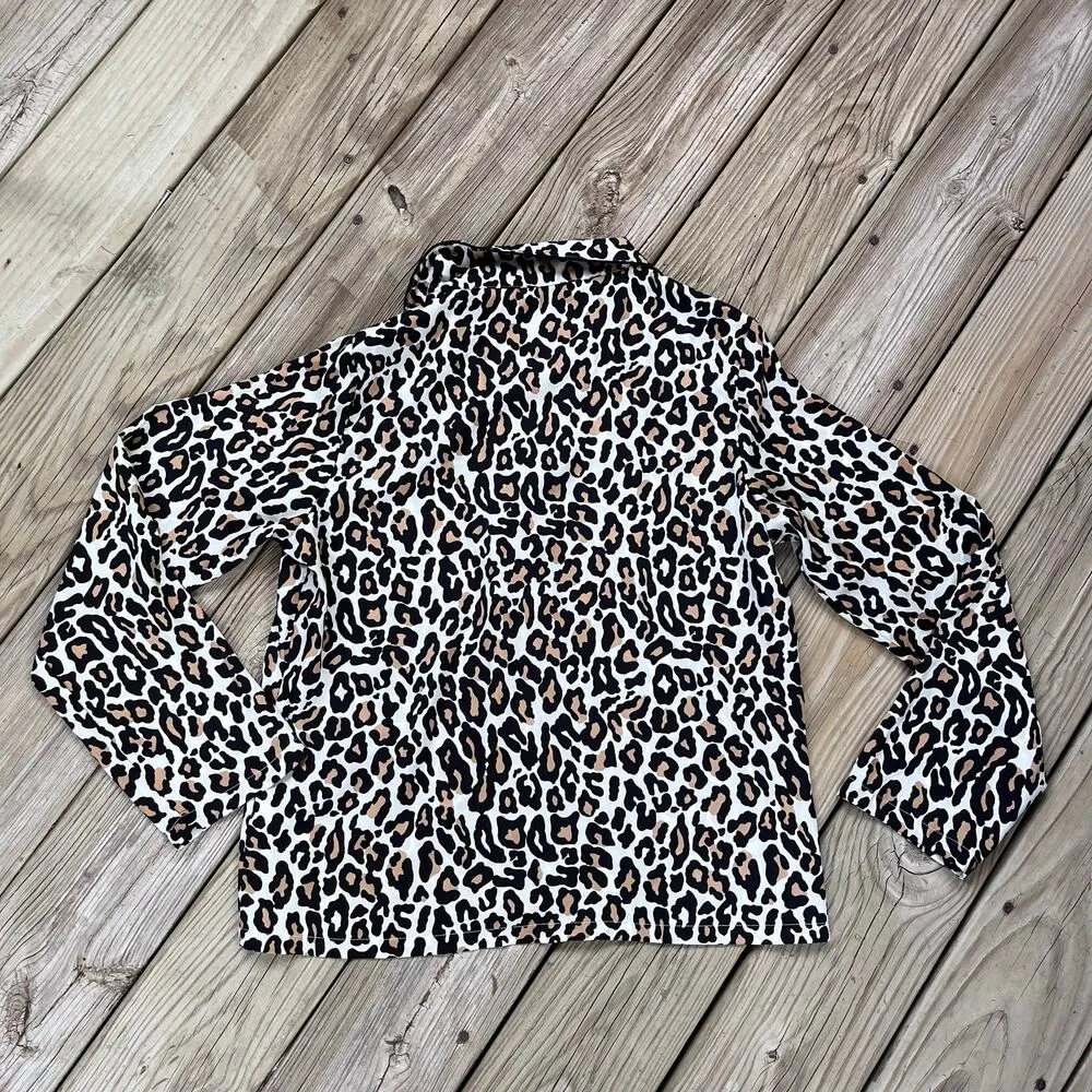 Banana Republic Women's Cheetah Print Pajama Top Size S. NEW - Image 2