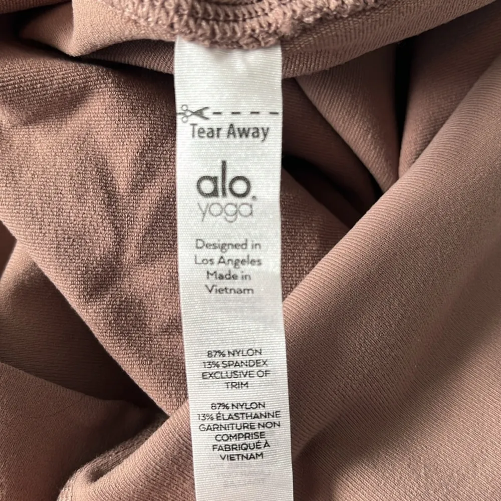 Alo Yoga Full Length Airbrush Sculpting Skinny Legging in Chesnut - Image 8