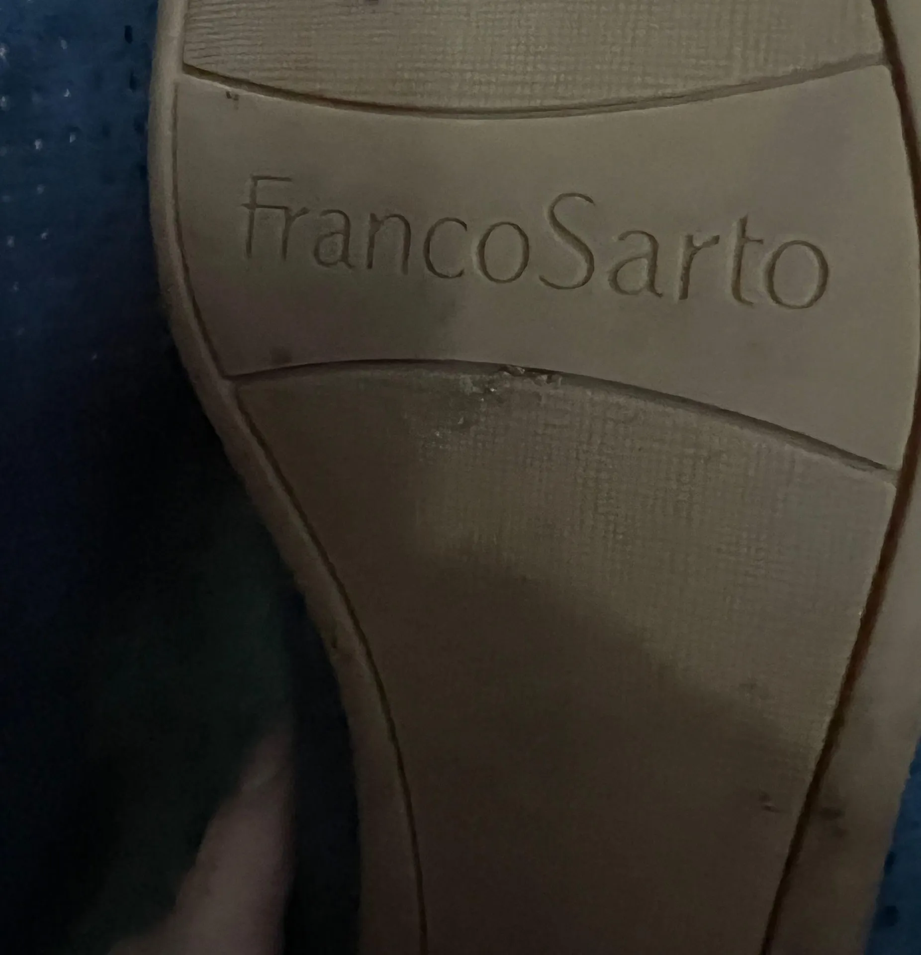 Women’s Blue Suede  Loafers  Slip On Flats Shoes Size 6.5 - Image 5