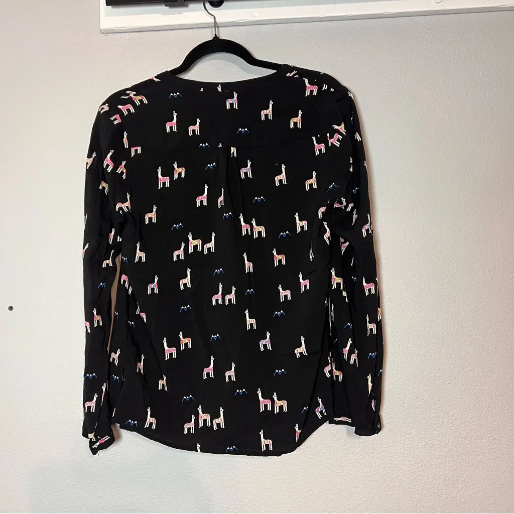 Anthropologie Maeve V-Neck Blouse Llama Alpaca Black Size 8 Long Sleeve - Image 8