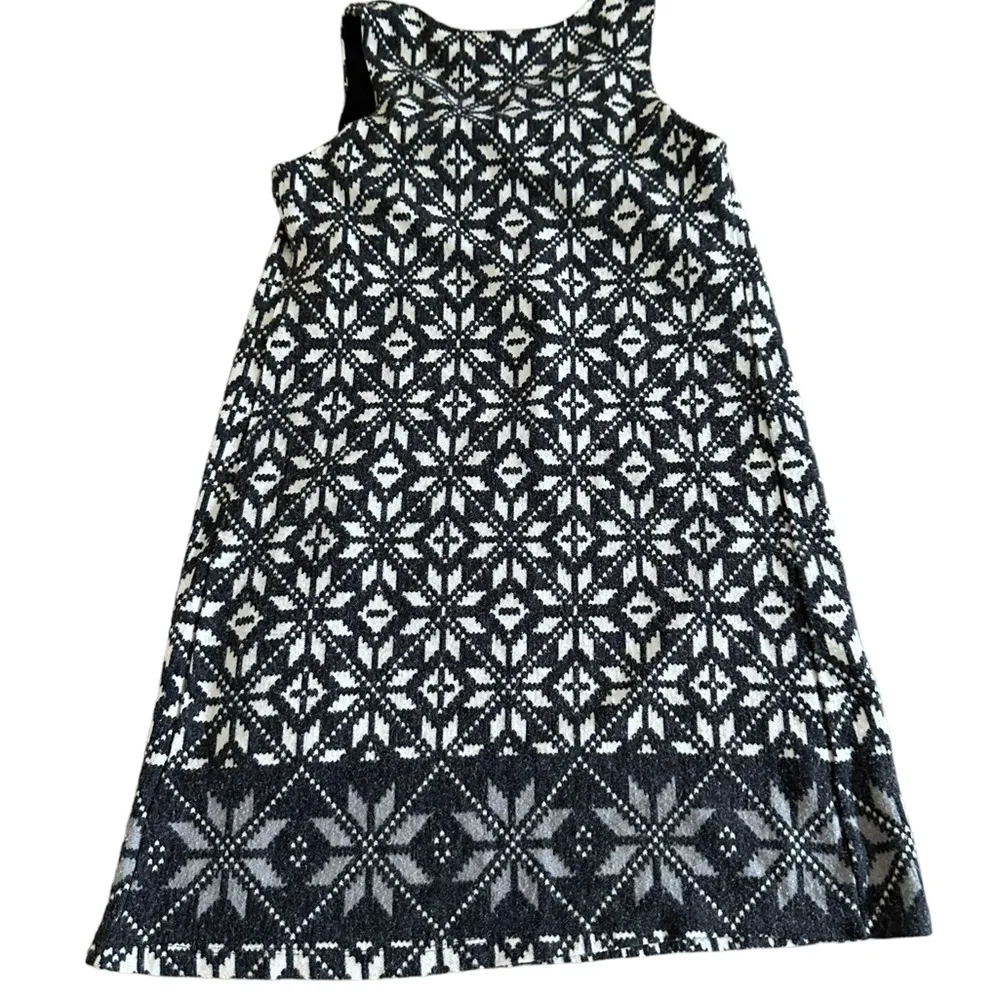 Grey Snowflake Holiday Dress Medium L - Image 5