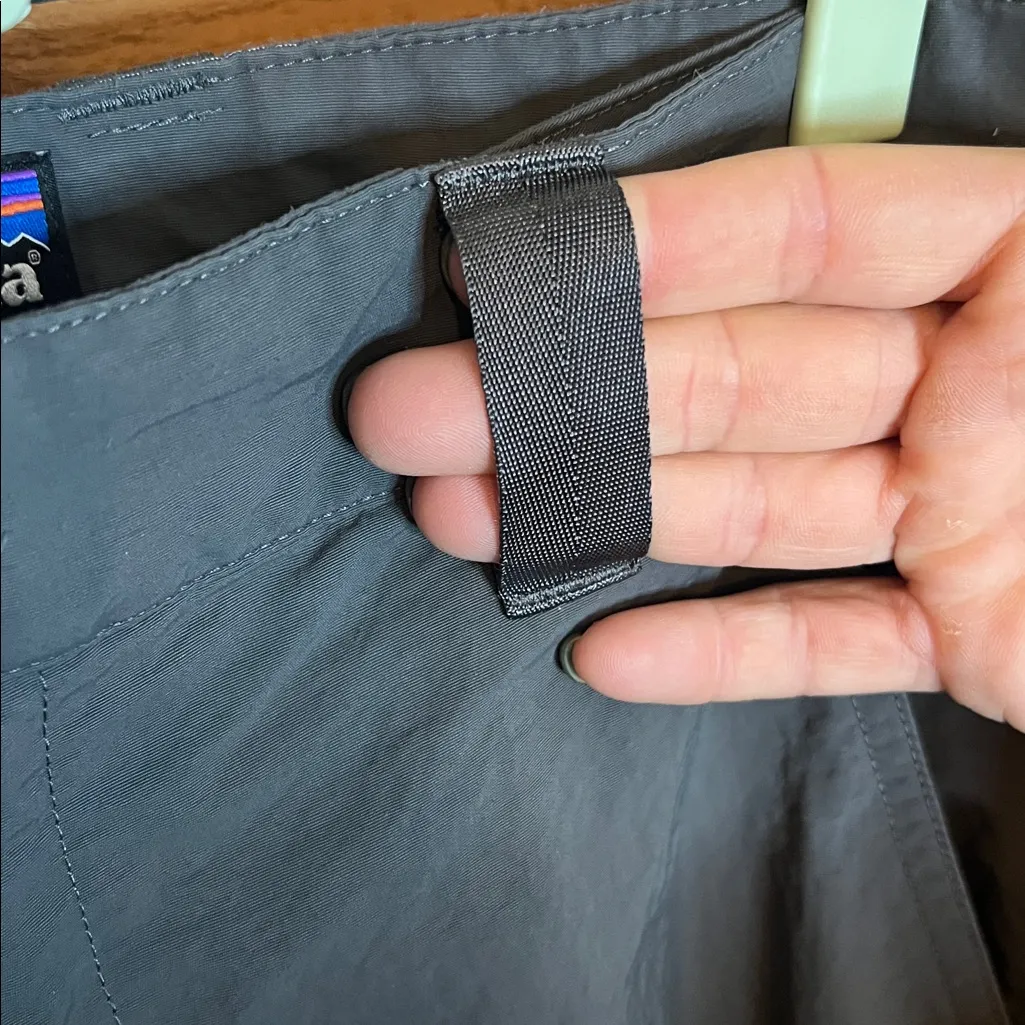 Patagonia Traveler Outdoor Hiking Jogger Pant Asphalt Gray Cargo Medium - Image 4