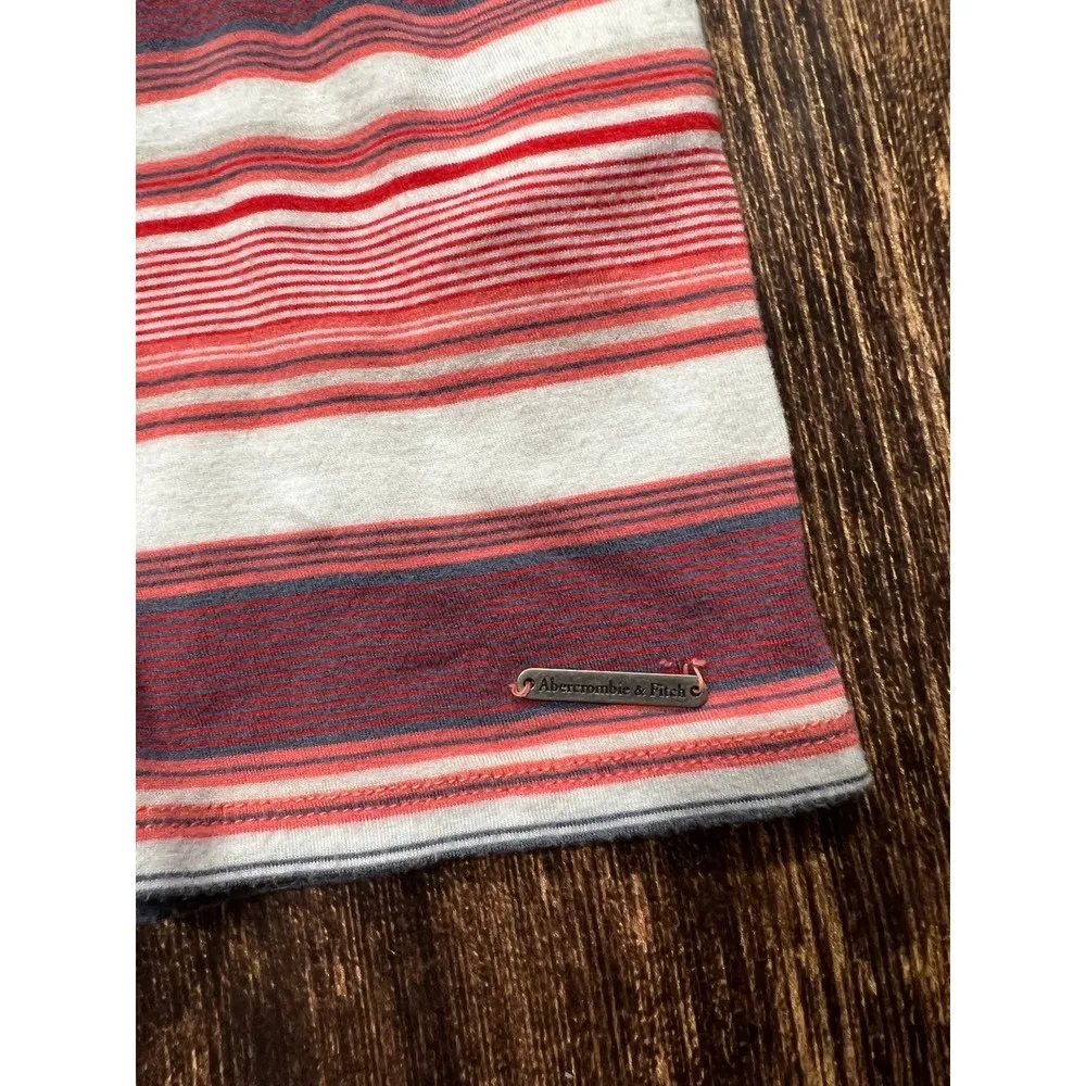 Abercrombie & Fitch XS Red Striped Essentials Short Sleeve Shirt - Image 4