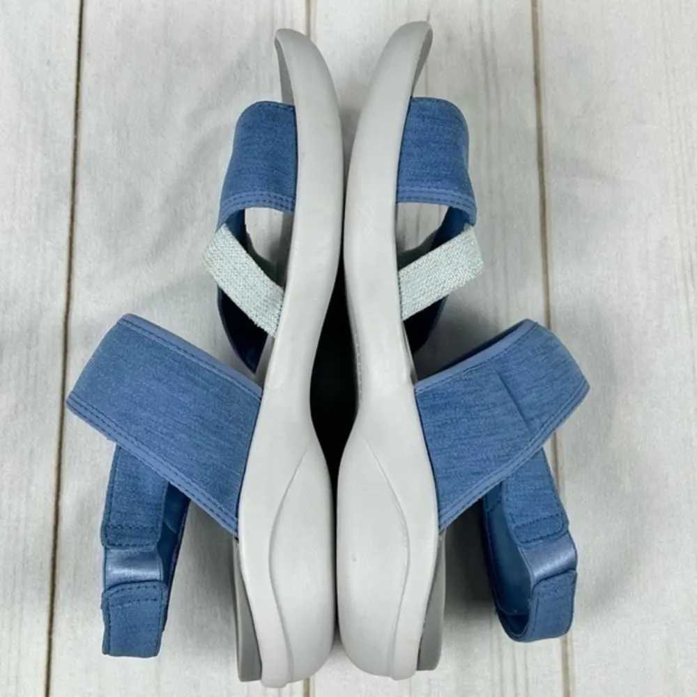 Bzees Carnival Washable Sandal blue size 10 - Image 5