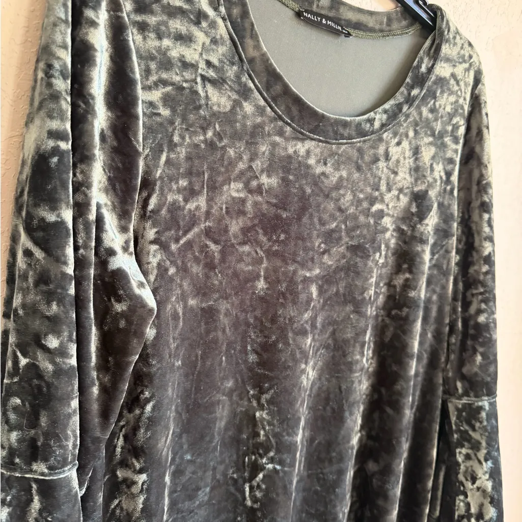 Nally & Millie Forest Green Velour Shift Dress Women L Luxe Poetic Moody Holiday Size L - Image 2