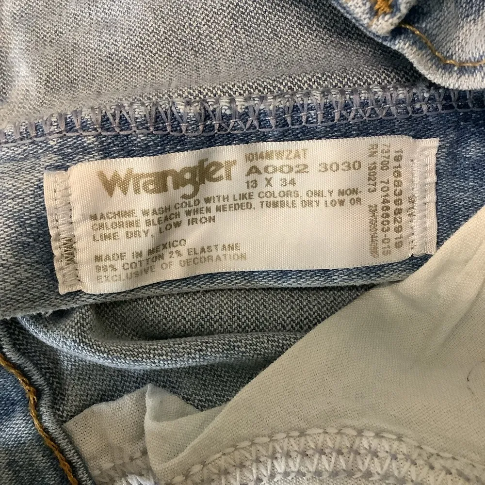 Wrangler Size 13x34 The Cowboy Cut Slim Light Wash Jean. New With Tags. - Image 12