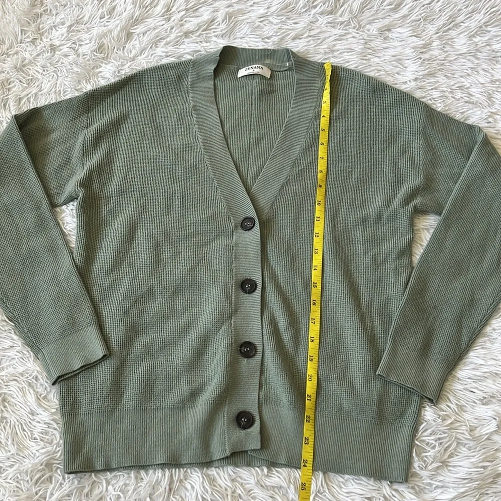 New Zenana Women’s button down ribbed cardigan size Small - Image 3