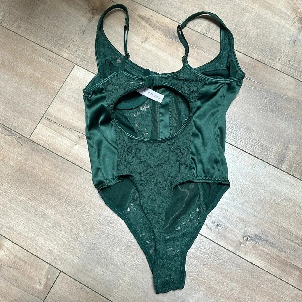 Urban Outfitters Green Satin & Lace Corset Bustier Bodysuit Out from Under Sz XS - Image 7