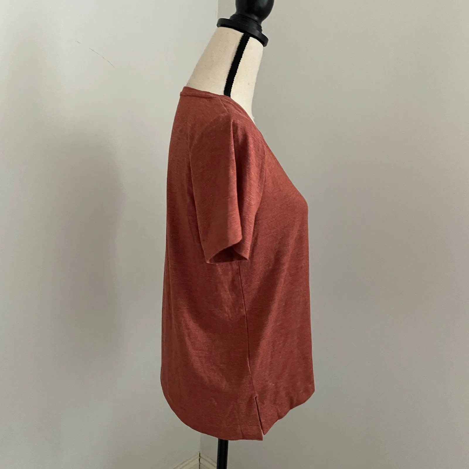 Soft Surroundings  Crew Neck Tee size Small Red Brown Comfy Lounge Elevated Basic - Image 3