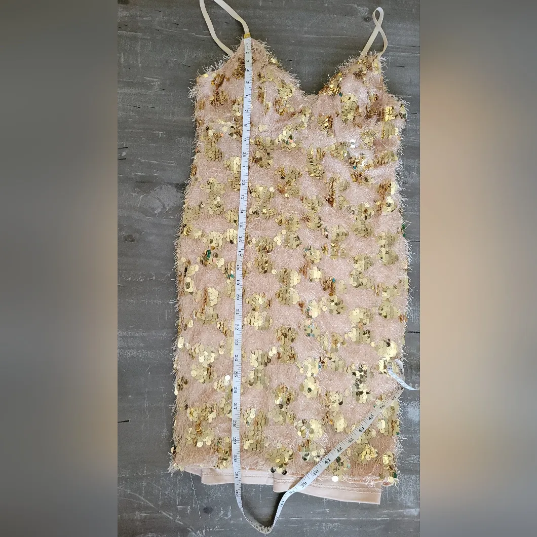 ENTRY  Elegant Sequin Embellished Dress Size L - Image 12