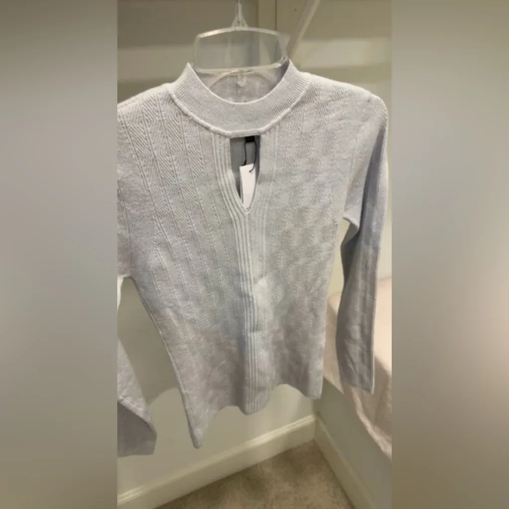 White House Black Market Metallic sweater - Image 5