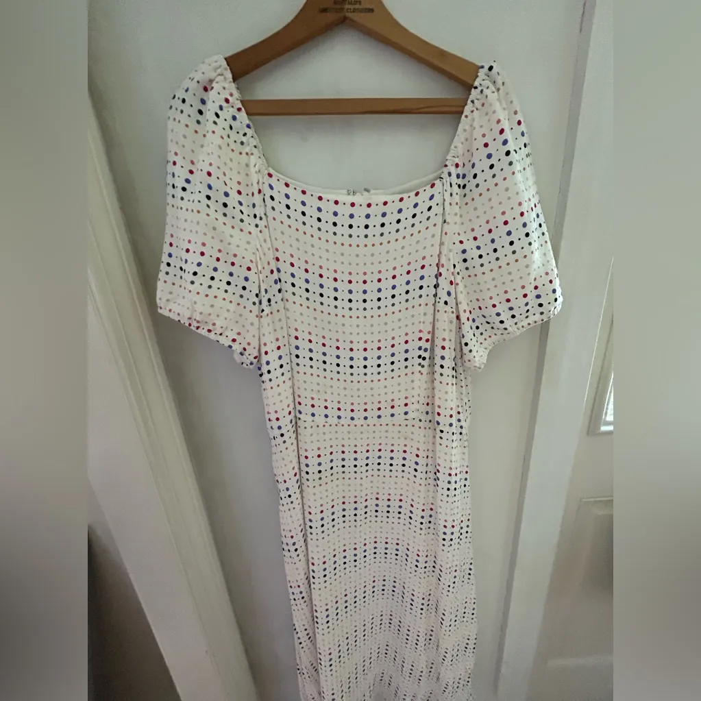 Loft Outlet summer Sz 14 white dress with polka dots. Gorgeous for summe… - Image 6