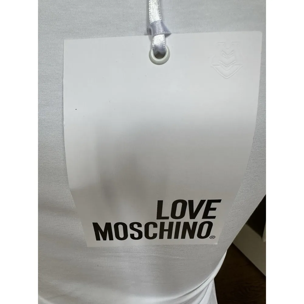 Love Moschino White Graphic Tee Et Voila Hand Print T-Shirt Size 2/38 NWT - Image 5