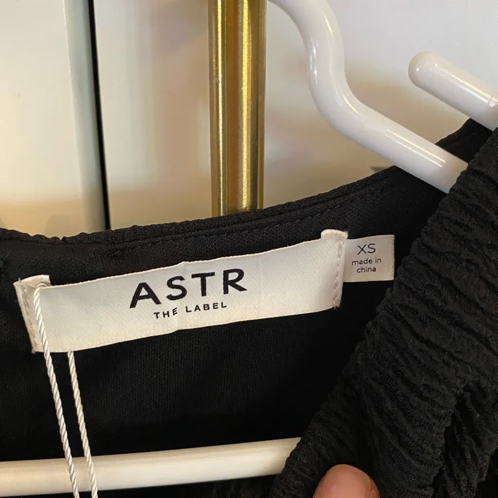 New ASTR the Label Black Cowl Neck Mixed Media Minidress Holiday Party dress xs - Image 8