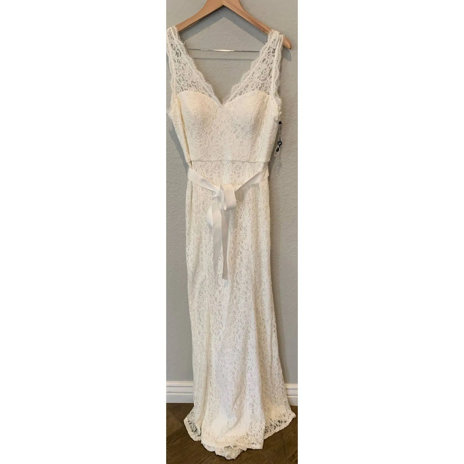 ADRIANNA PAPELL Sleeveless Lace Overlay Illusion Gown Size US/14 - Image 5