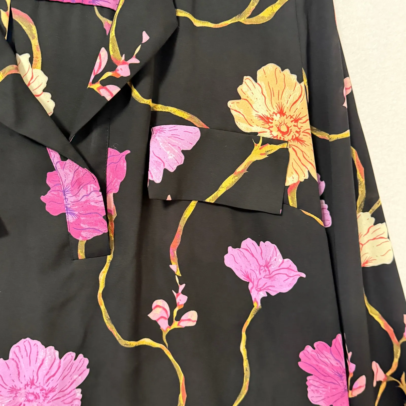 INC International Concepts Floral Print Blouse Sz XL Notched Office Siren Career Black - Image 6