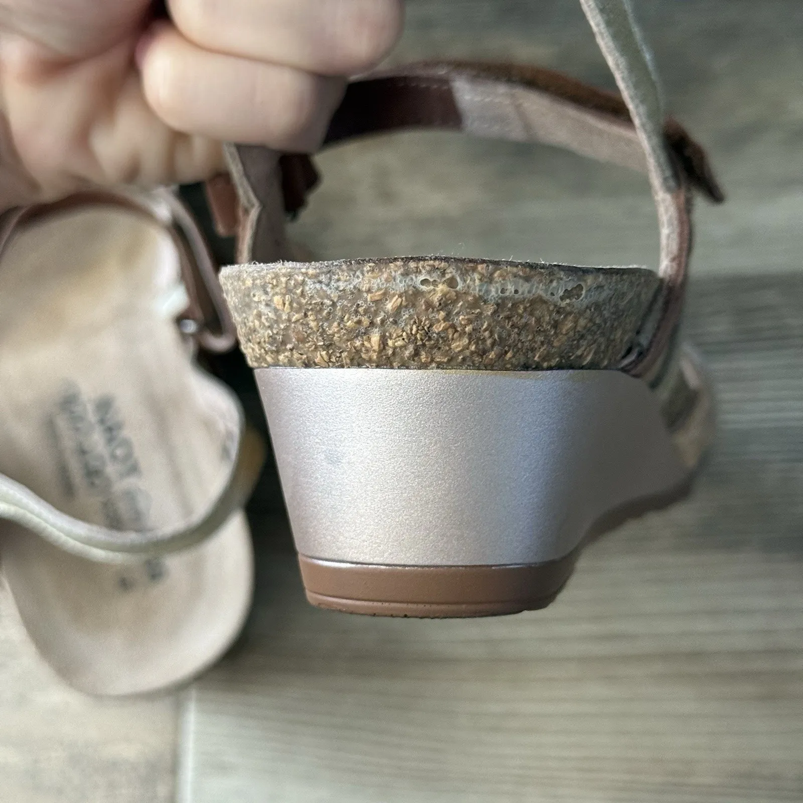 Naot Hero Wedge Sandals Women’s 39 (US 8) – Leather Strappy Cork Footbed Comfort Tan - Image 4