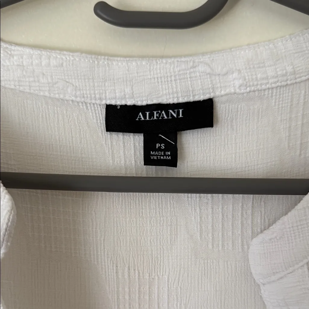 Alfani White Textured Short Sleeve Blouse - Image 3