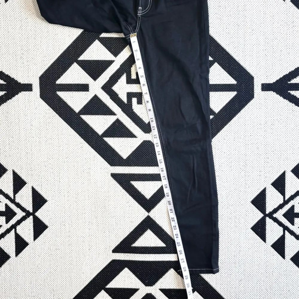 Reformation High & Skinny Contrast Stitch Jeans in Black Wash Size 25 - Image 7