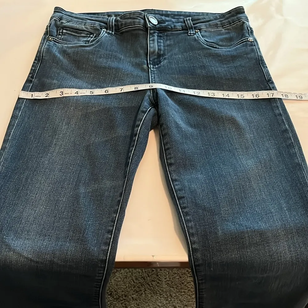 Kut From The Kloth Farrah Baby Bootcut Mid Rise Size 8 - Image 5