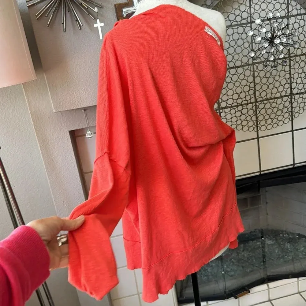 Free people orange oversized off the shoulder long sleeve top size medium - Image 6