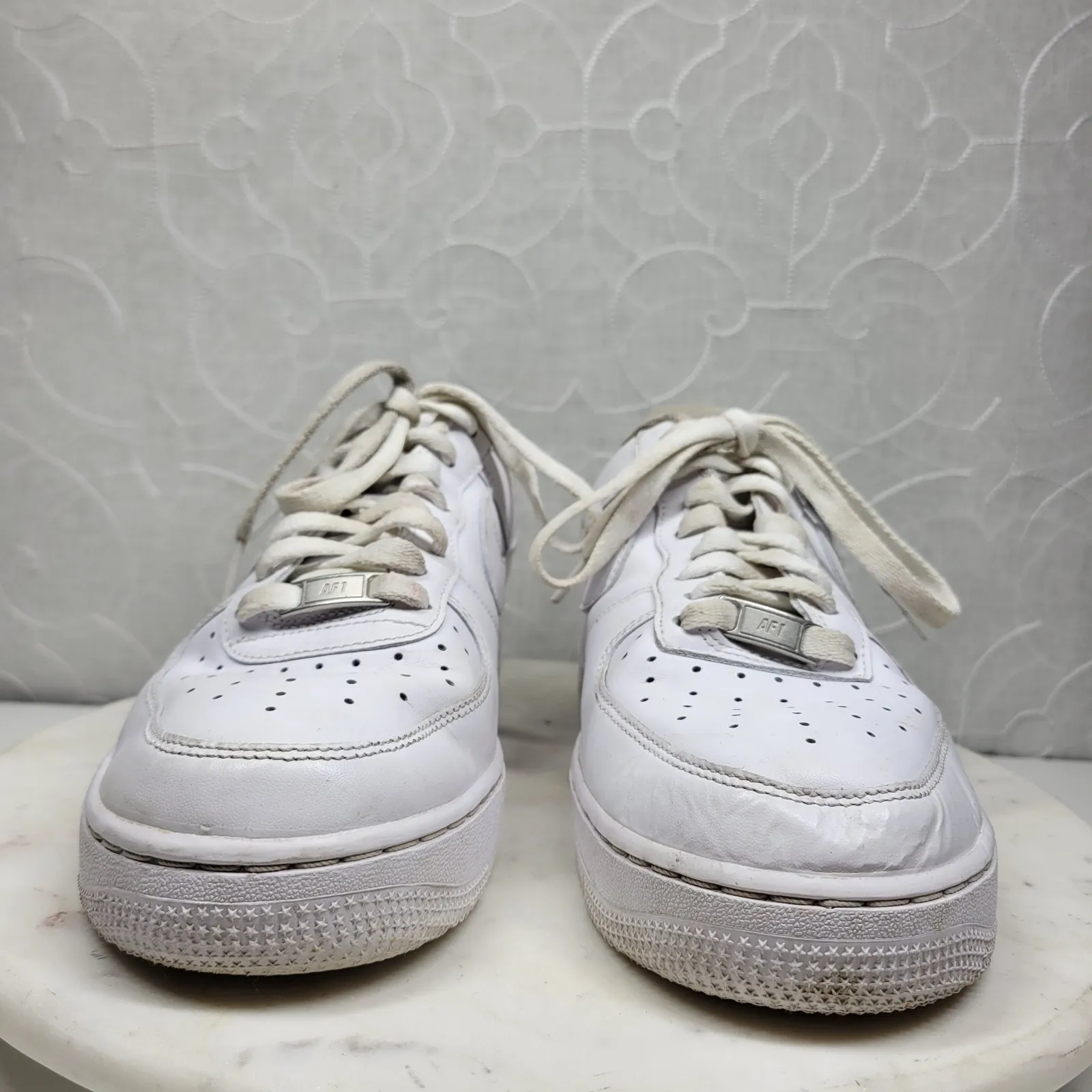 Nike Air Force 1 Low '07 Triple White CW2288-111 Men’s 9 Leather Sneakers - Image 5