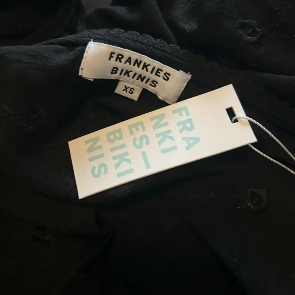 Frankies Bikini Anabelle Eyelet Long Sleeve Shirt Size XS - Image 5