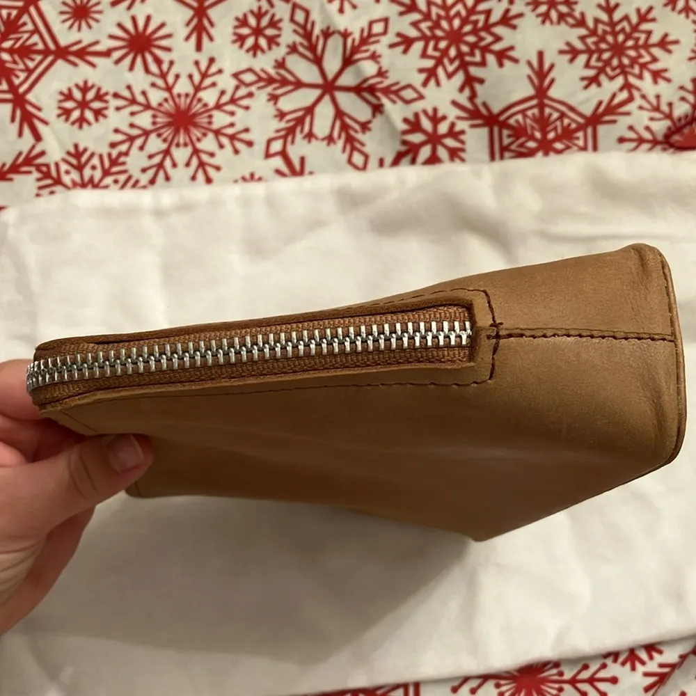Soy Nica Light Brown Genuine Leather Zip Pouch Tan - Image 5