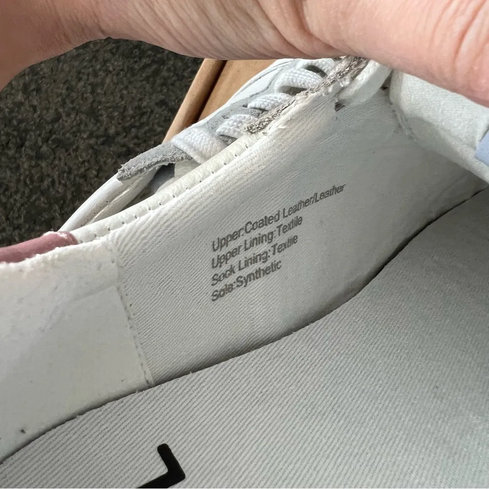 court sneakers in pastel colorblock - Image 10