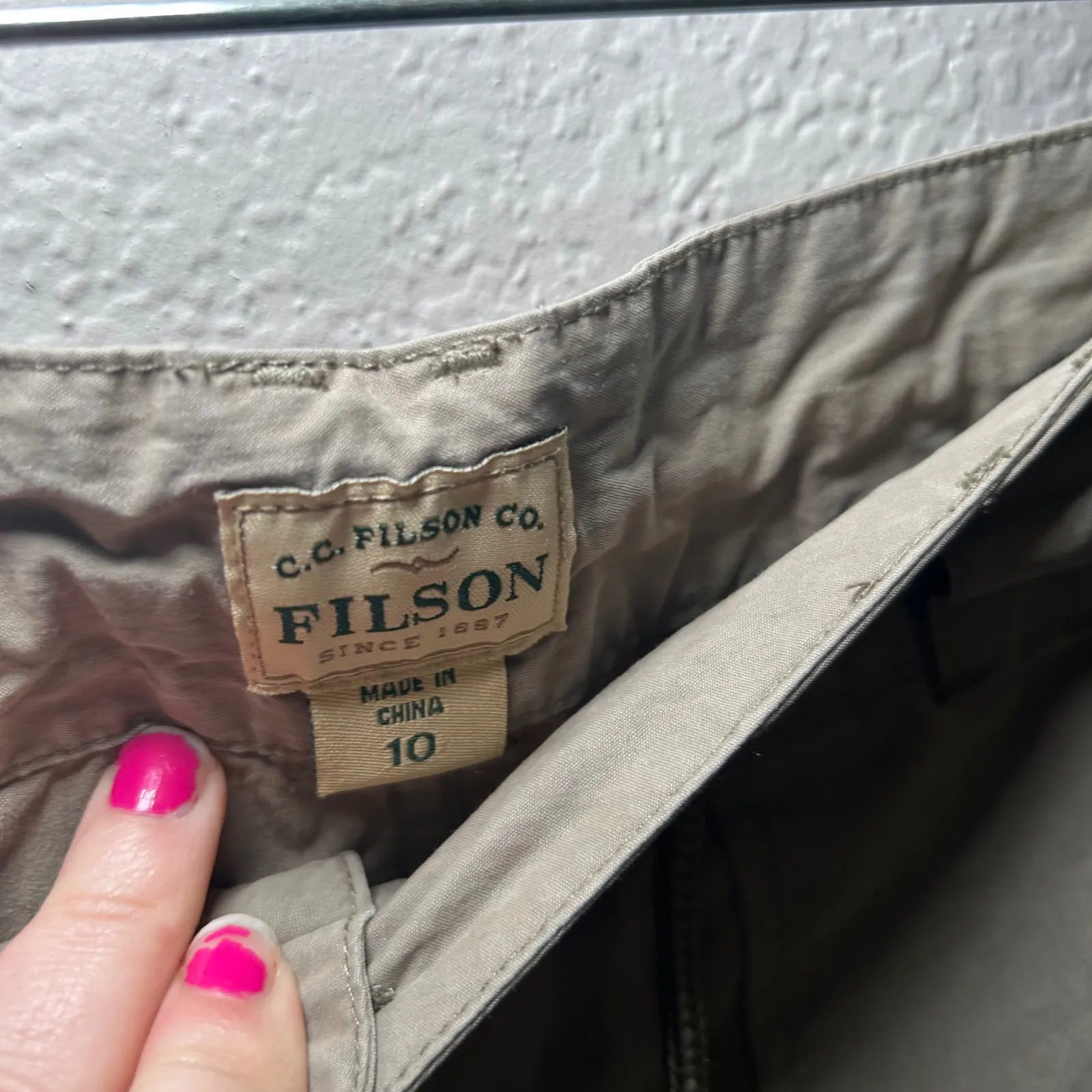 Filson Women's Khaki Utility Cargo Pants Size 10 Gorpcore Minimal casual Tan - Image 5