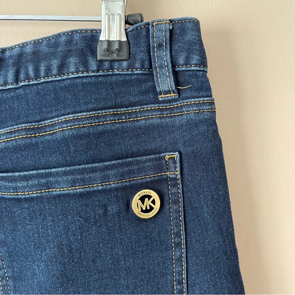 MICHAEL KORS | Cropped Denim Jeans Sz 6 - Image 4
