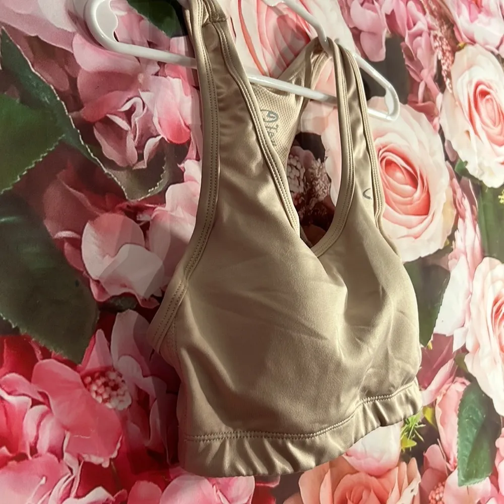 Champion  sports bra size XS - Image 11