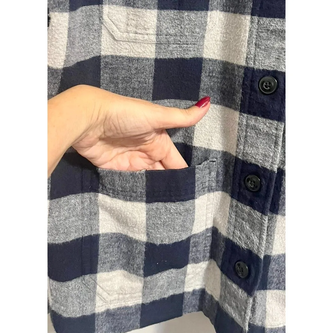 L.L. Bean Signature Chamois Shirt - Image 7