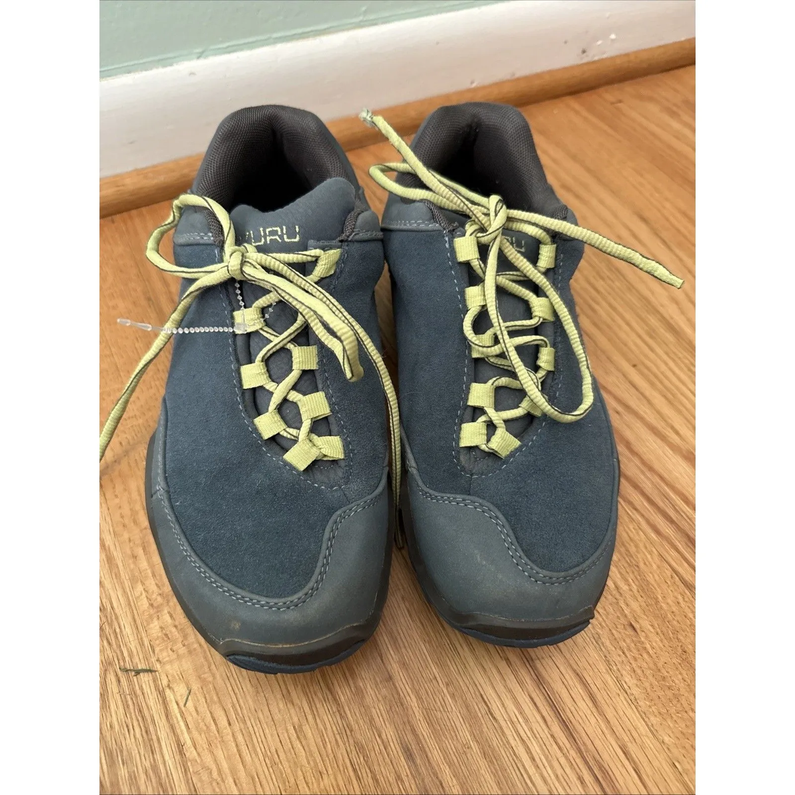 $165 Orig. WOMENS KURU CHICANE Mineral Blue Lime TRAIL HIKING SHOES SZ 9 200608 - Image 2