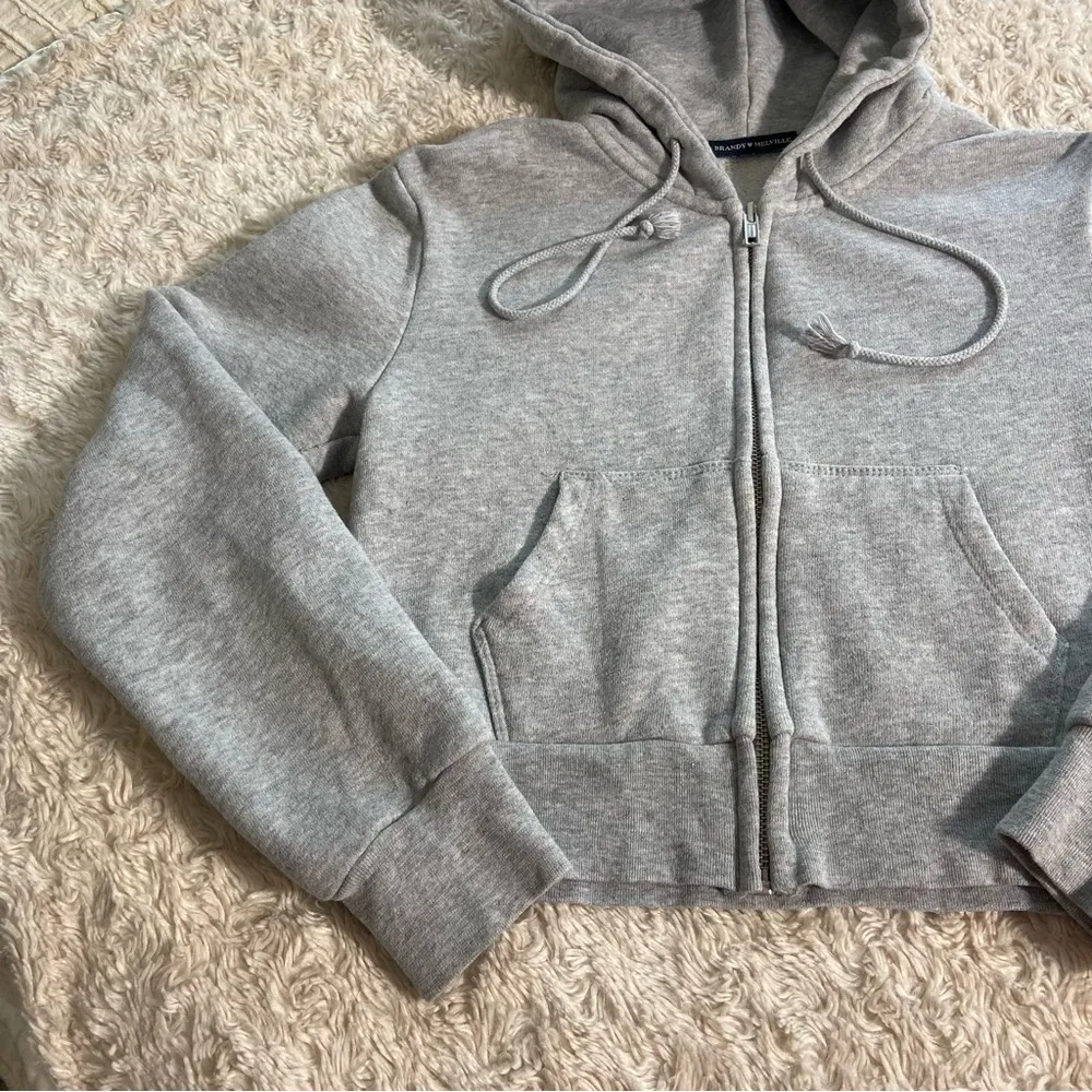 Brandy Melville Heather Grey Cropped Zip Up Hoodie Jacket One Size XS Small - Image 7