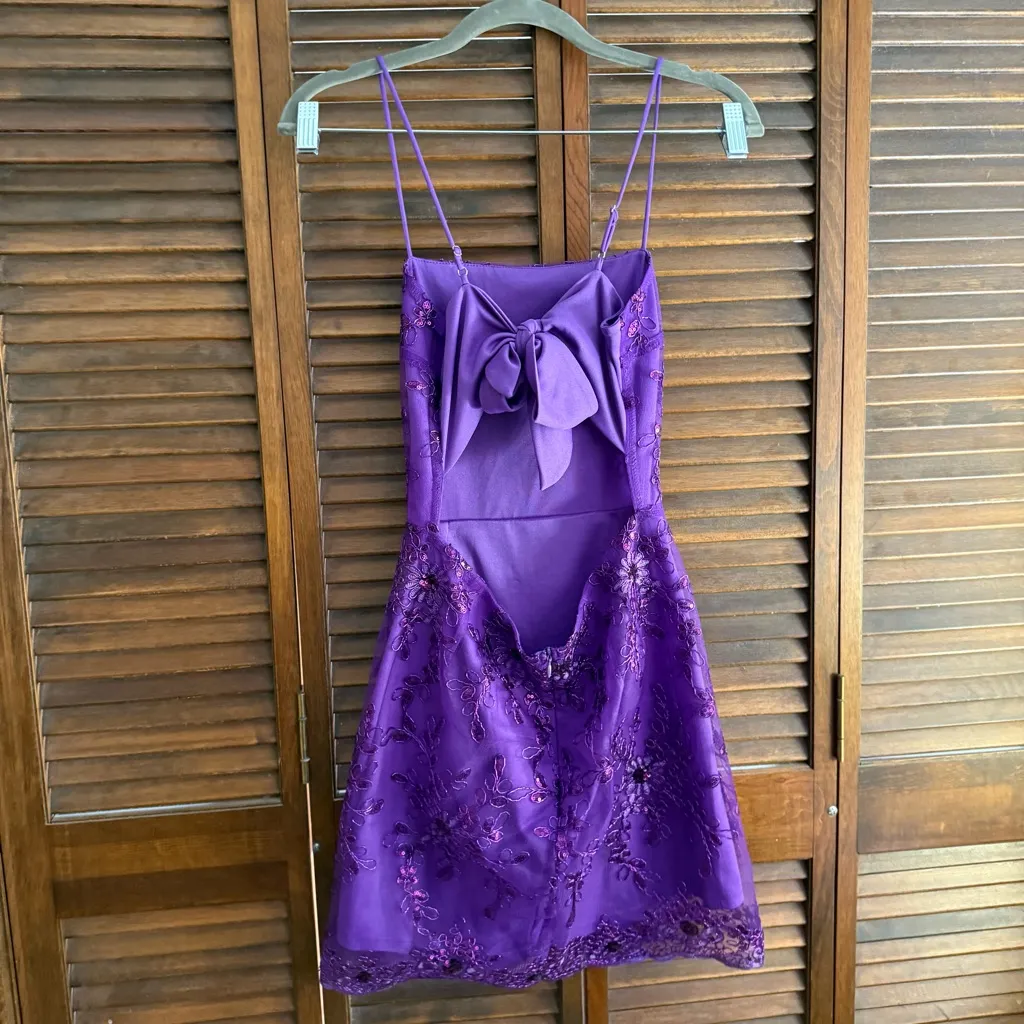 Purple Floral Embroidered Dress Lucy in the sky - Image 2