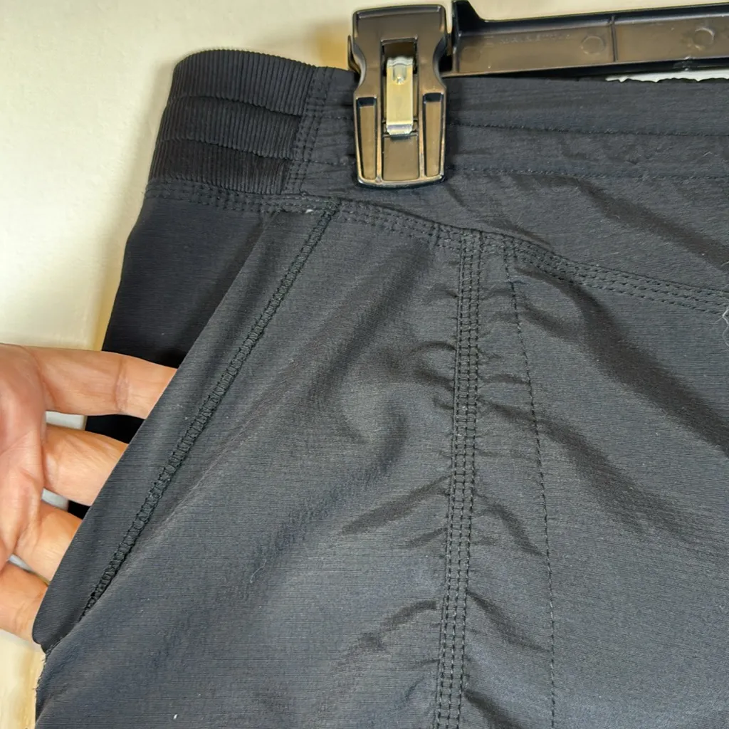 Indygena Black Hiking Bermuda Shorts Size Small EUC #5718 - Image 2