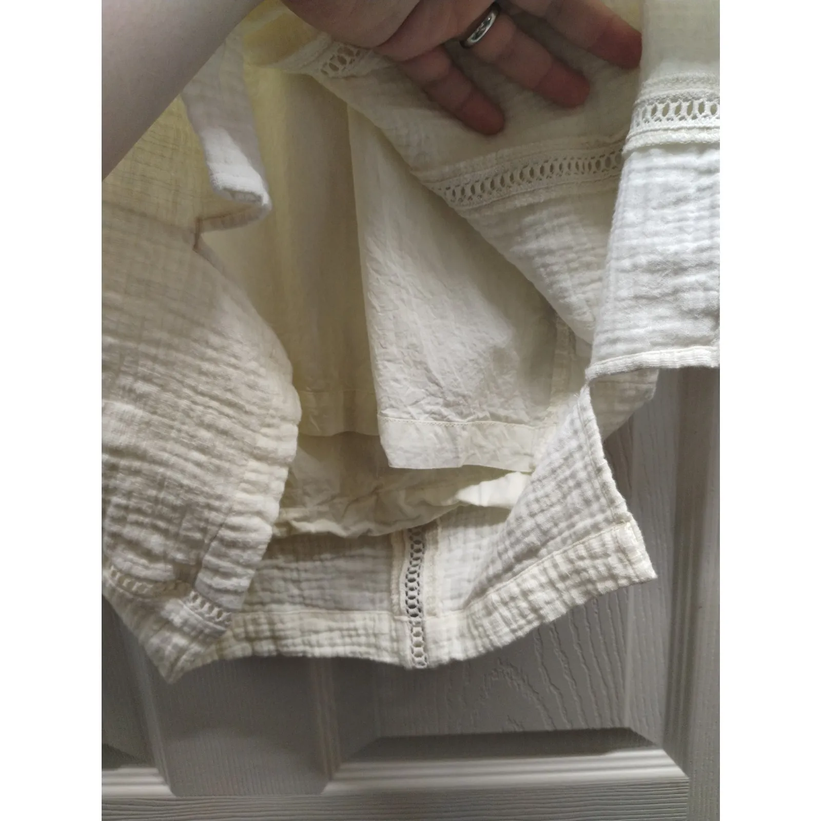 Soft Surroundings Size Small Magnolia Gauze Cream Crochet Lace Detail Lined Top - Image 6