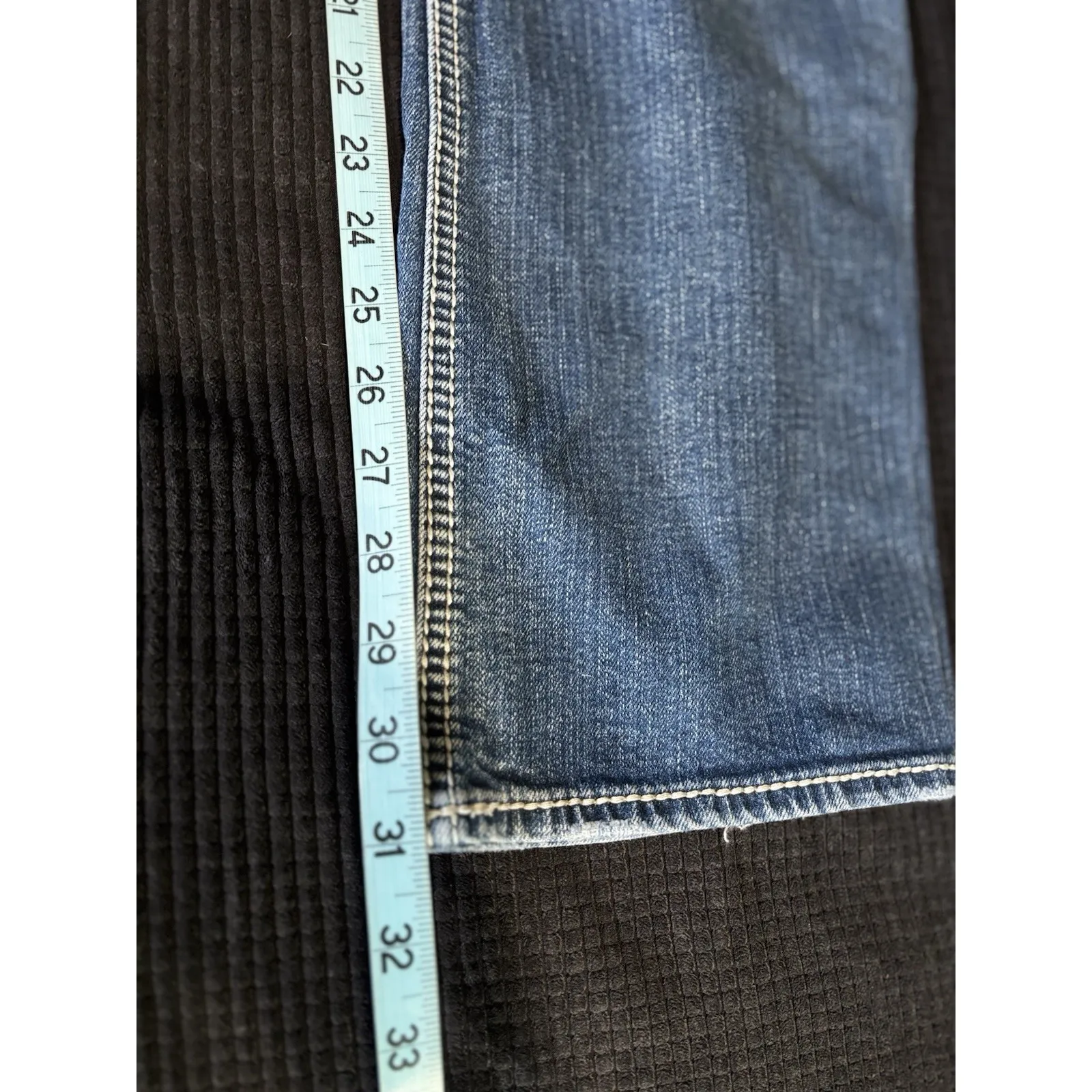 Silver Jeans Suki Surplus Straight Med Wash Low Rise Embroidery Size 31/32 Logo - Image 8