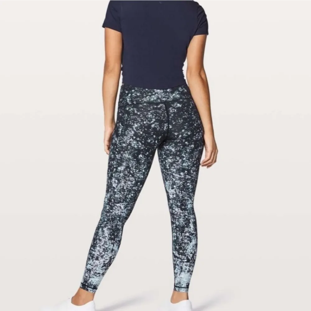 Wunder Under High Rise Tight Size 6 - Image 5