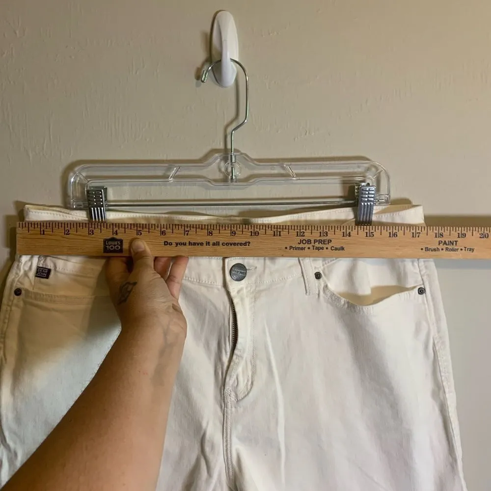 Dear John  Denim White Shorts size 32‎ - Image 9