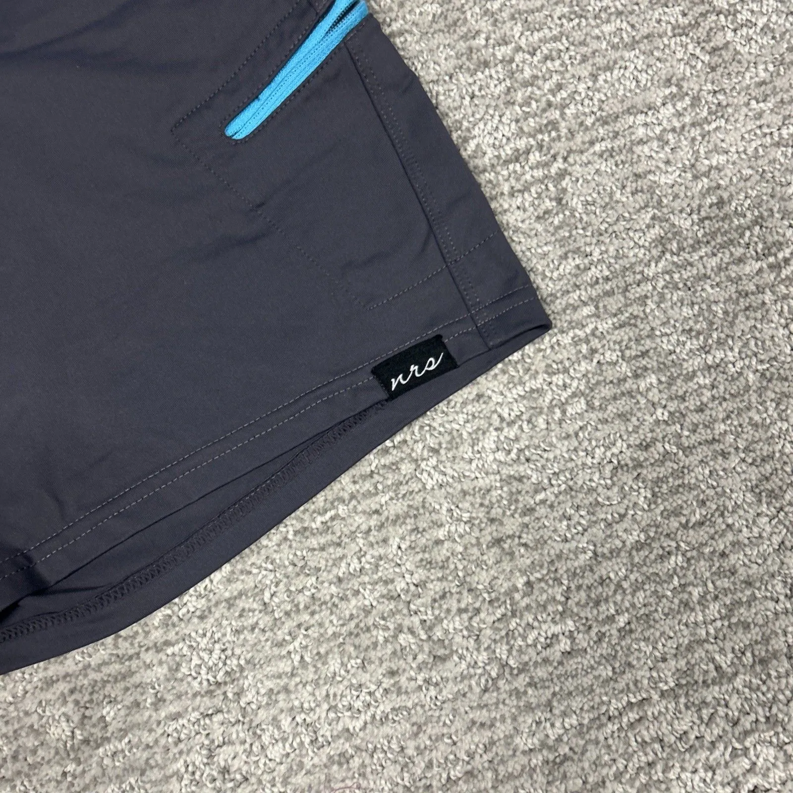 NRS Shorts Women’s 12 Guide Wear Gray Hiking Outdoor Stretch Pockets - Image 2