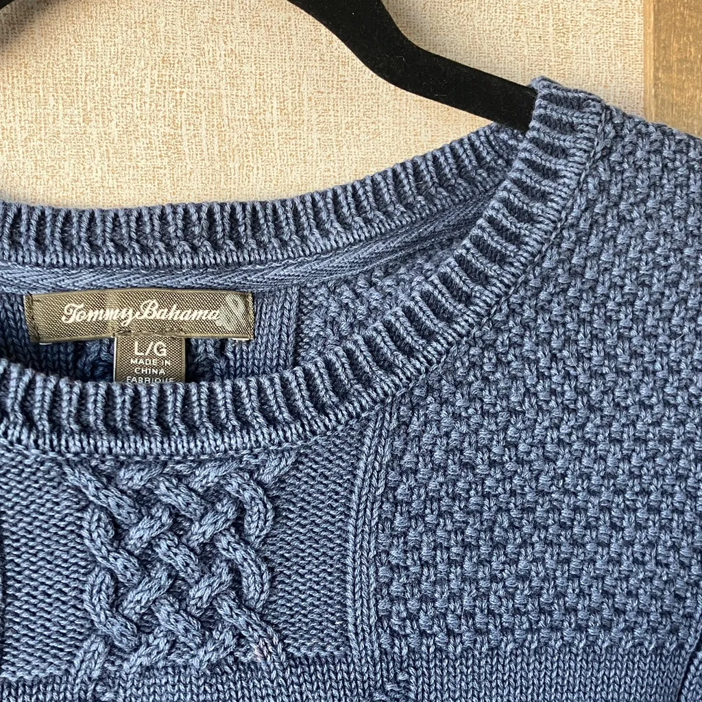 Tommy Bahama  Knit Pullover large - Image 6