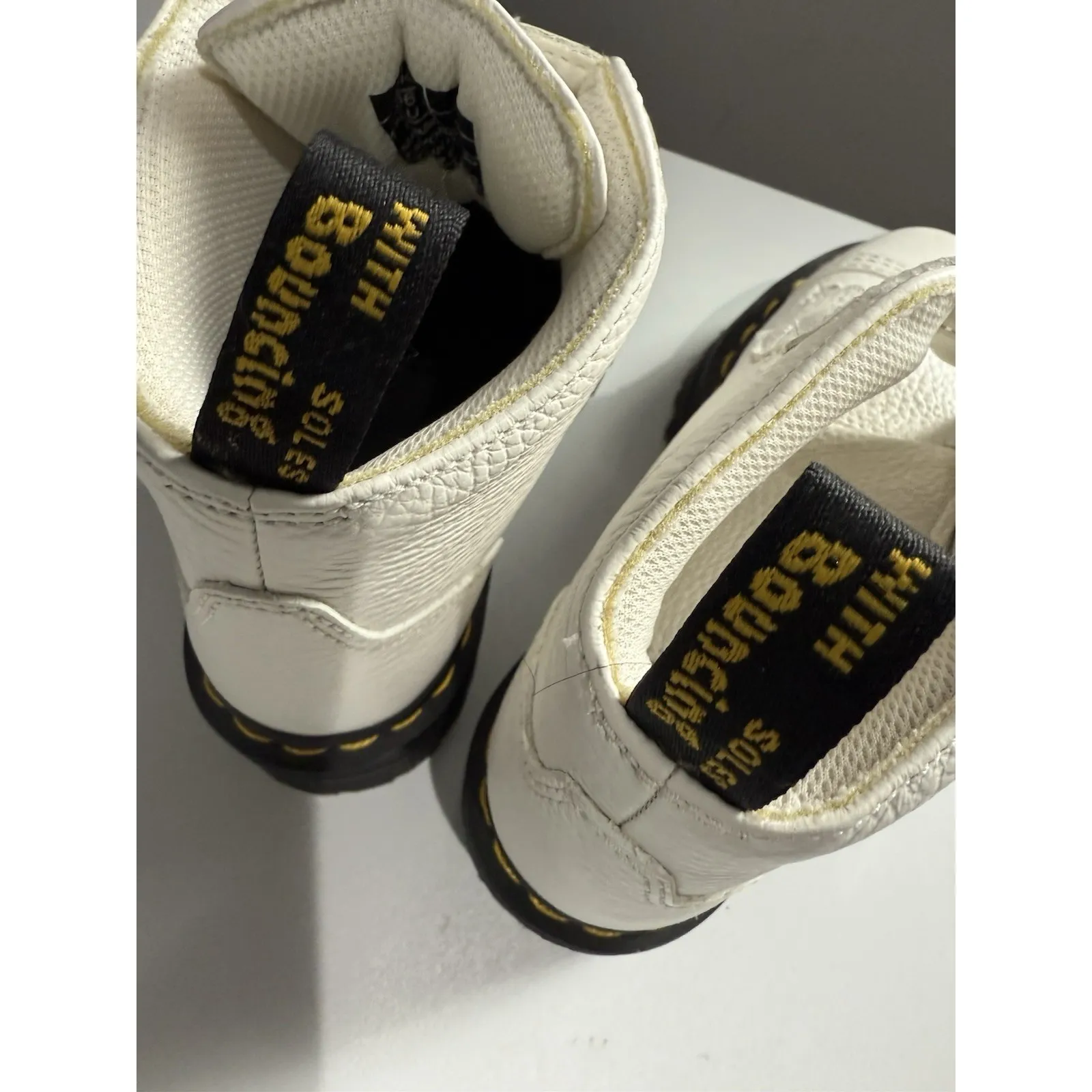 Dr. Martens Women's Devon Flower Leather Platform Boots - White Milled  Sz 5 - Image 6