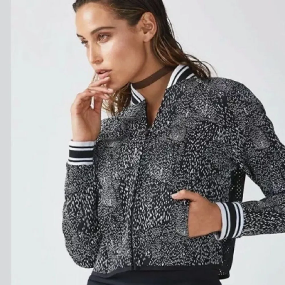 Fabletics Tia Splatter Cropped Bomber Jacket Size Medium‎ - Image 3