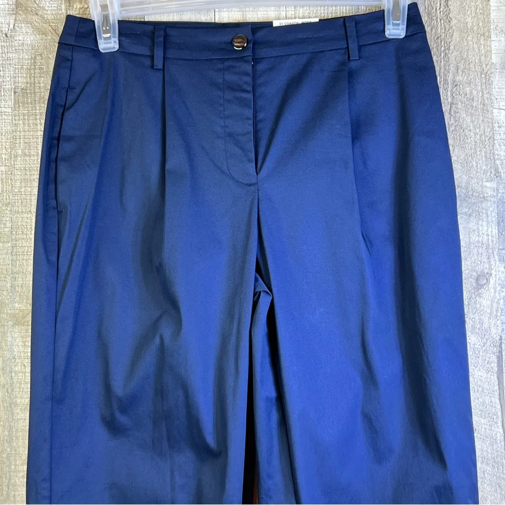 Alfani Size 6 Navy Blue Cropped Trousers with Mock Back Pockets & Zipper Closure - Image 3